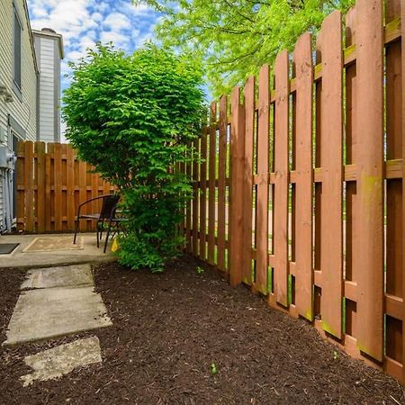 Family Friendly And Quite 2 Bedroom Condo Close To Fun Fort Wayne Buitenkant foto