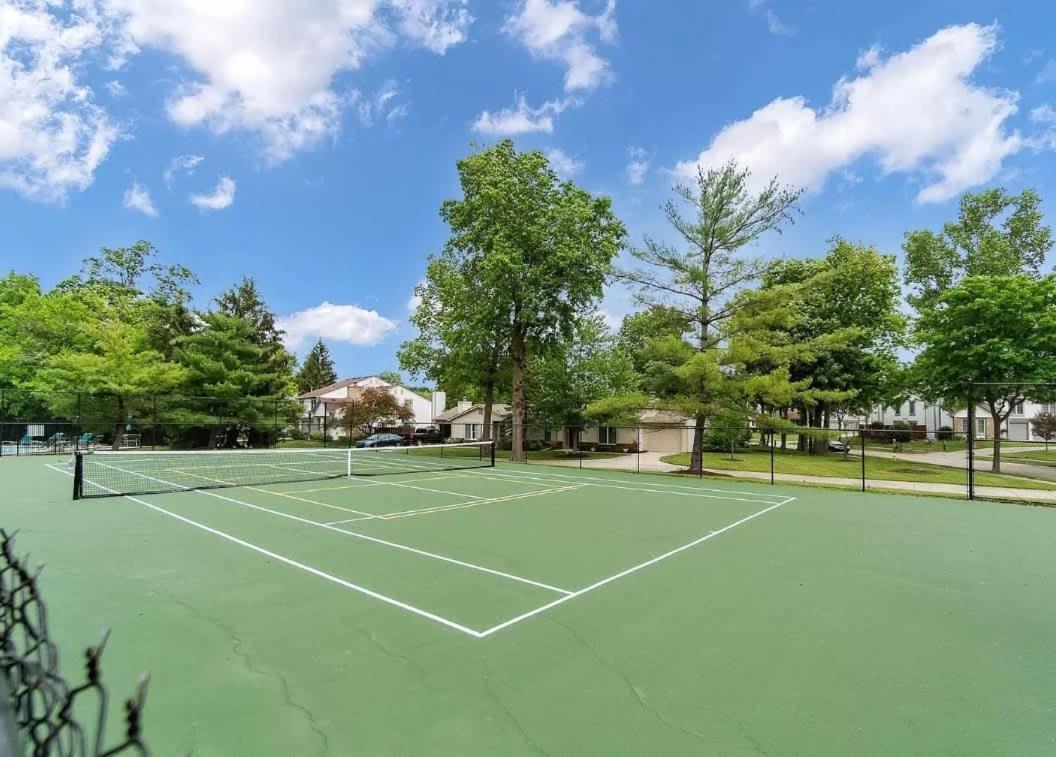 Family Friendly And Quite 2 Bedroom Condo Close To Fun Fort Wayne Buitenkant foto