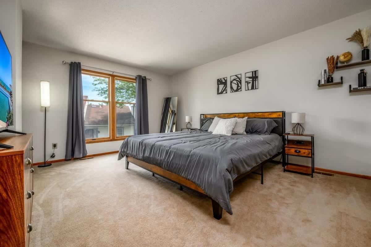 Family Friendly And Quite 2 Bedroom Condo Close To Fun Fort Wayne Buitenkant foto
